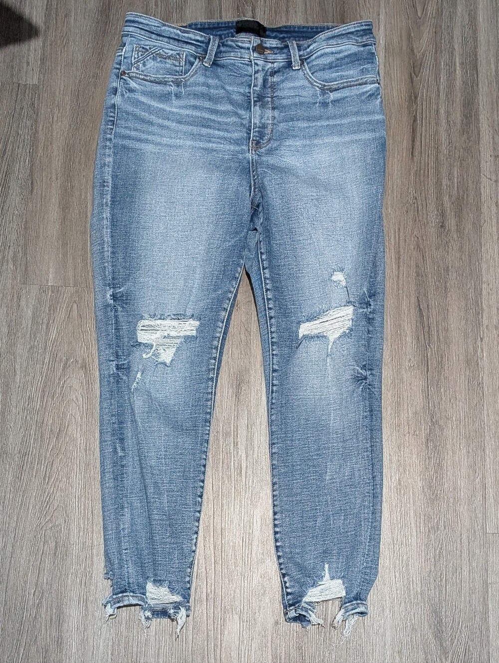 Buckle Black Fit 75 High Rise Distressed Skinny Jeans Sz 31 Fits Sz 12 - Picture 6 of 9